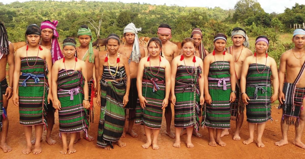 Angehörige der Volksgruppe der Bunong in Kambodscha.